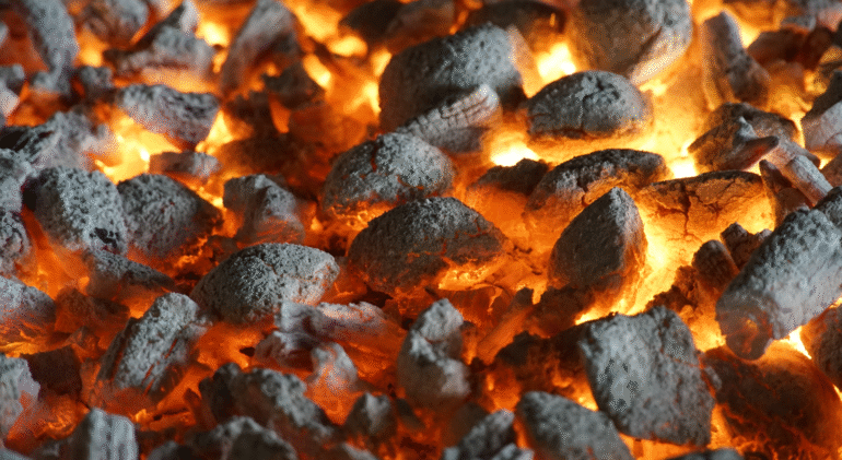 South West London’s Trusted Coal & Firewood Supplier with Free Delivery